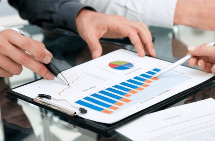 YOY Là Gì? Thông tin A-Z về yoy trong tài chính, chứng khoán -  InfoFinance.vn