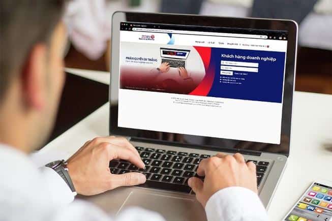 Ngân hàng điện tử trực tuyến giúp tiết kiệm thời gian, công sức hiệu quả