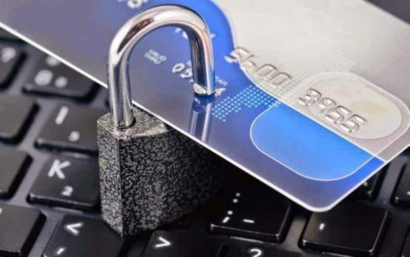 Cần đảm bảo các nguyên tắc bảo mật khi giao dịch với thẻ ngân hàng