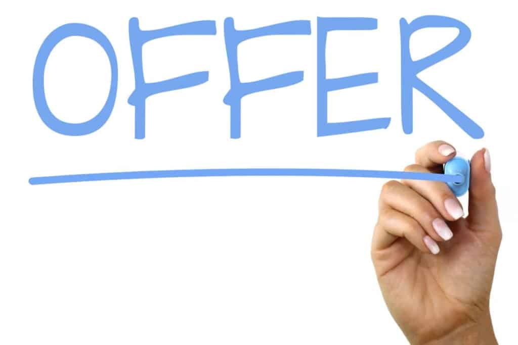 Offer là gì? Ý nghĩa của Offer trong kinh doanh có giống các lĩnh vực khác?