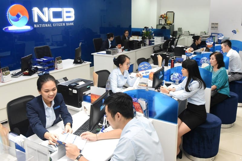 Khách hàng có thể liên hệ trực tiếp với bộ phận CSKH để phản hồi và được hỗ trợ giải quyết một cách nhanh chóng